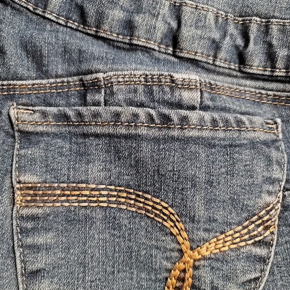 BUTT LIFTING YMI High Waisted Denim Shorts Super Sexy - Picture 5 of 10